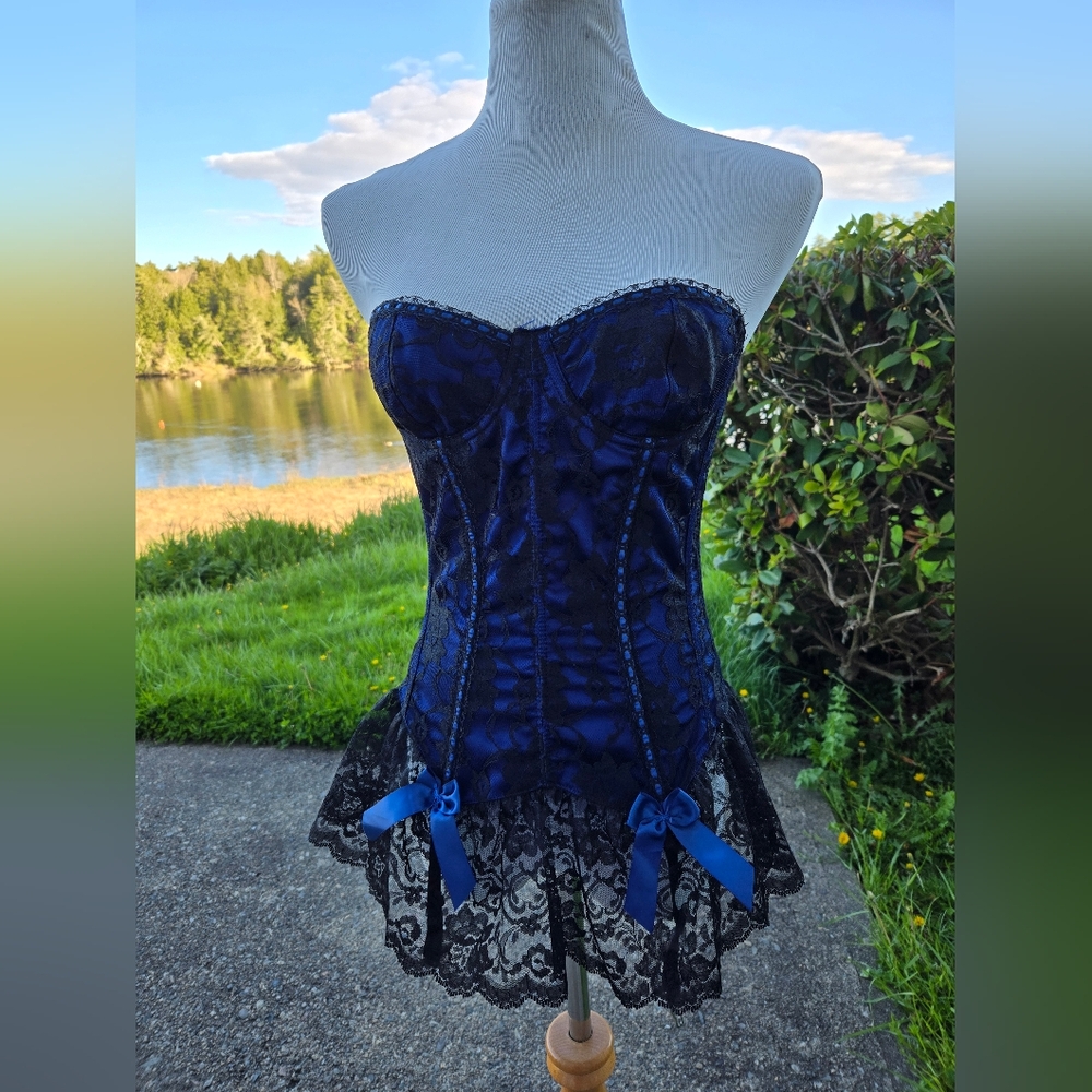 Fredericks of Hollywood corset